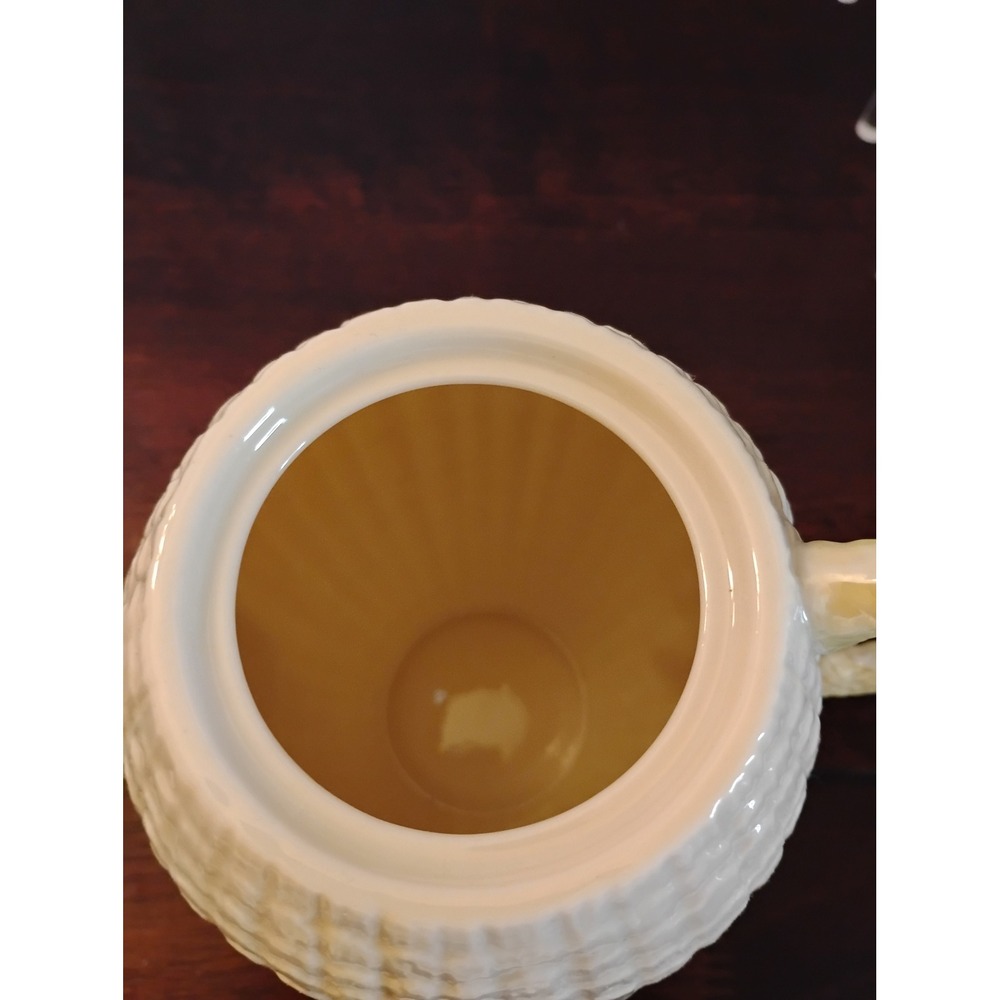 Belleek Ireland Neptune Teapot Shell Pattern Yellow Coral Handle 6th Green Mark - Picture 7 of 8
